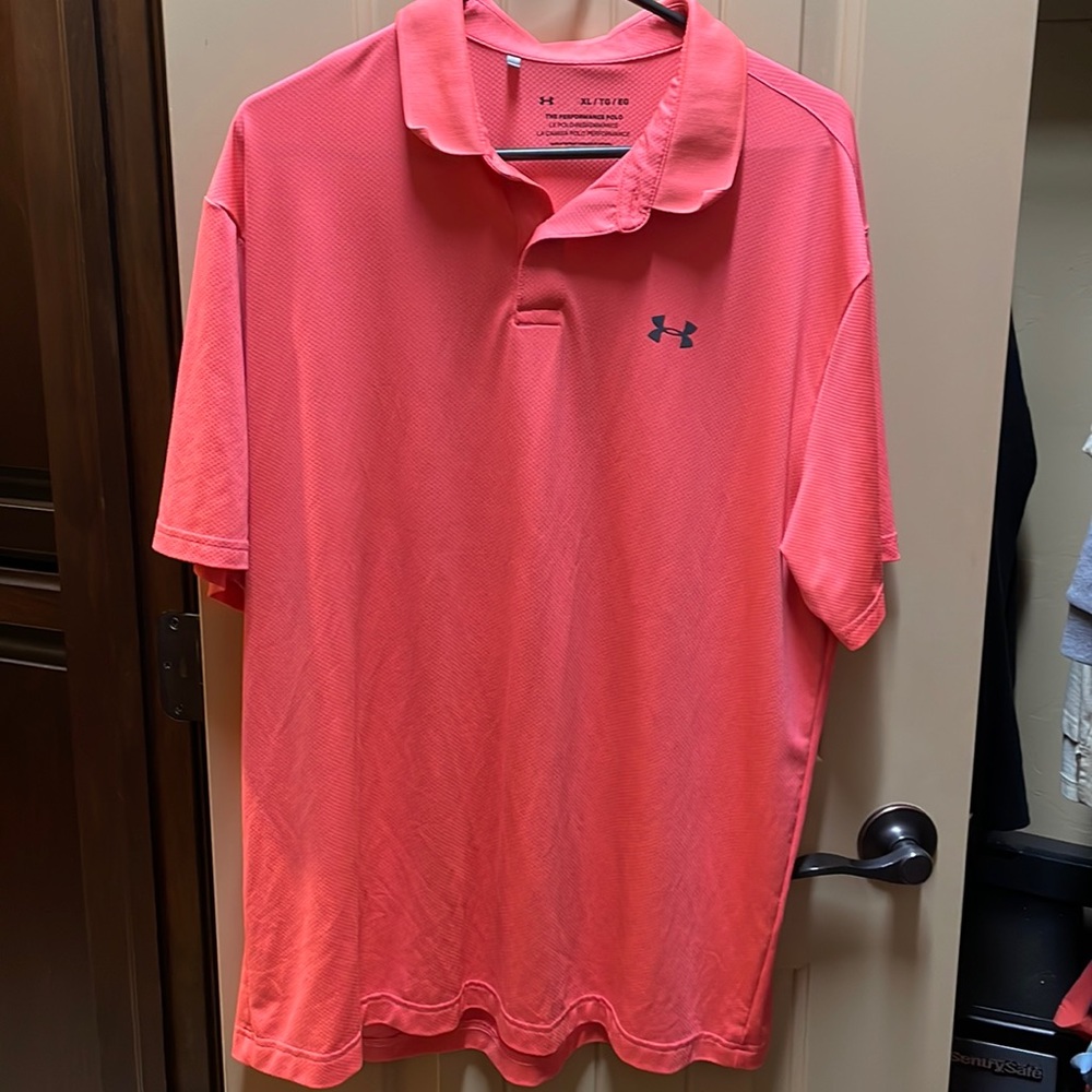 Men’s under Armour polo